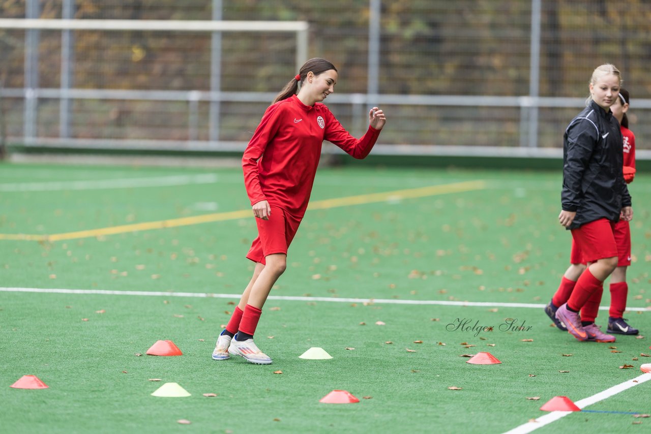Bild 130 - wCJ VfL Pinneberg - Eimsbuettler TV : Ergebnis: 0:3
